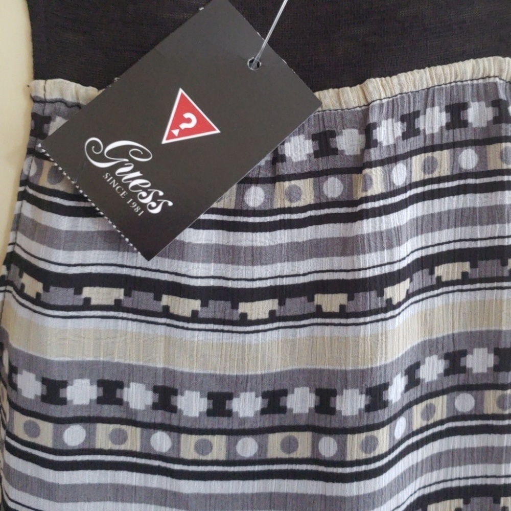 NEW GUESS TOP SZ M - Picture 4 of 5